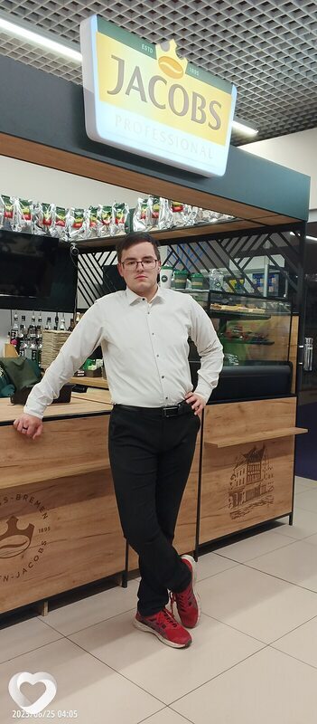 Виктор, 20, Витебске — анкета №2452554