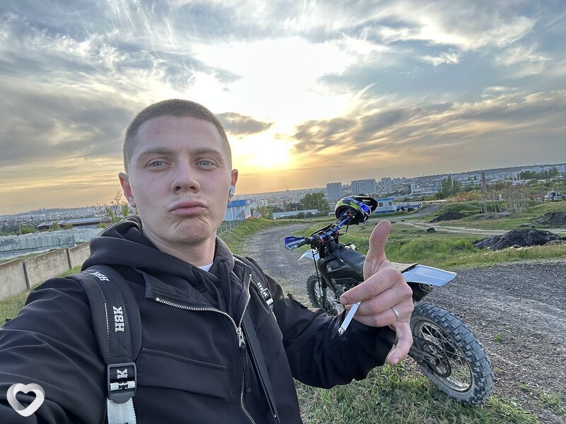Ваня, 23, Симферополе — анкета №2453582