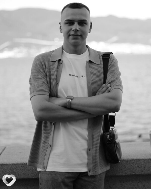 Константин, 23, Ростове-на-Дону — анкета №2453588