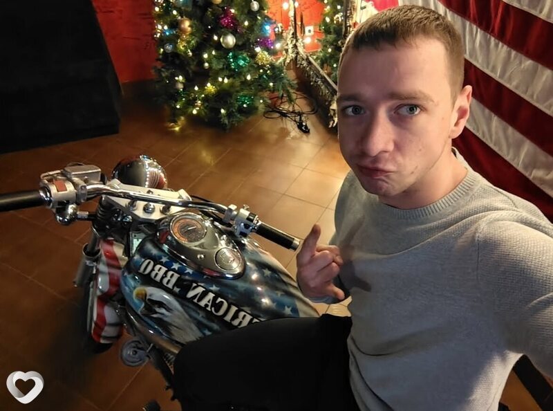 Юрий, 27, Гомеле — анкета №2453313