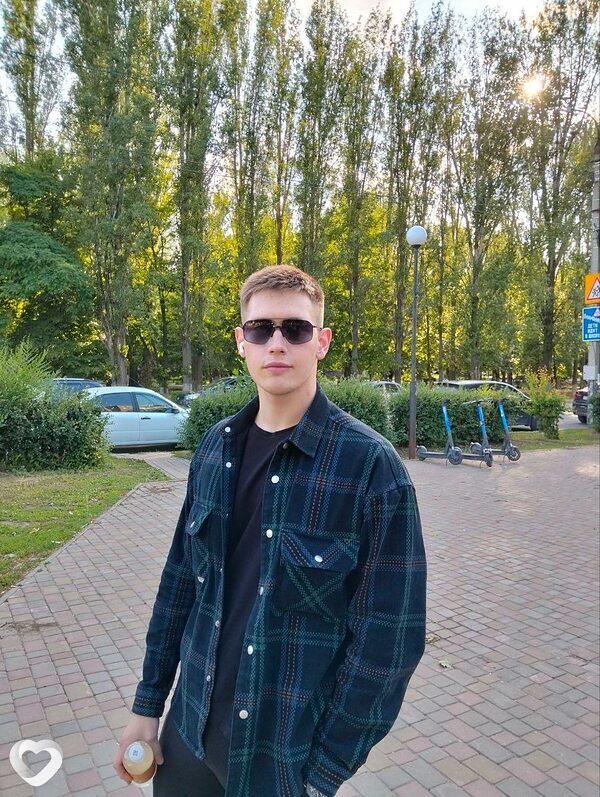 Дмитрий, 22, Москве — анкета №2453317