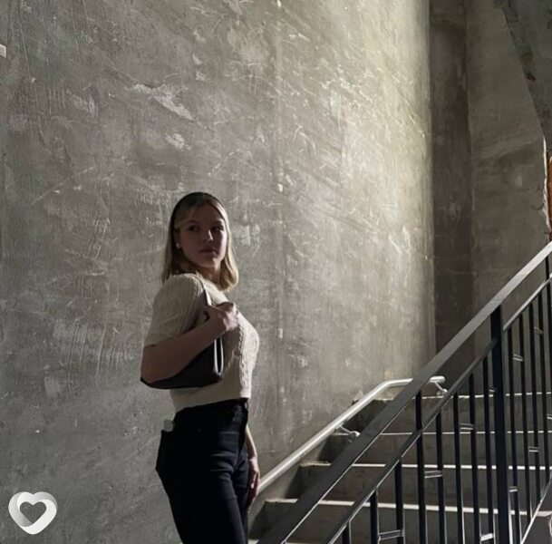 Alena, 20, Томске — анкета №2453543