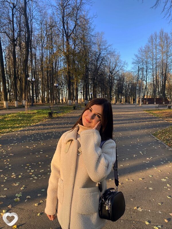 Алёна, 27, Кемерове — анкета №2454694