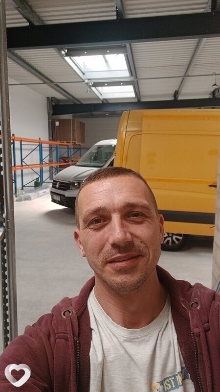 Djoni, Париж