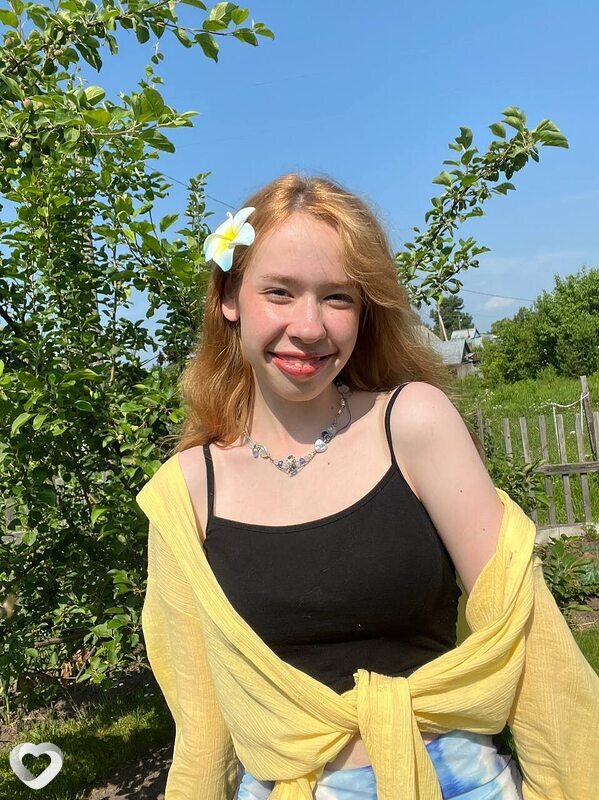 Ксю, 20, Томске — анкета №2454788