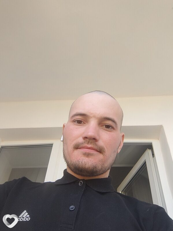 Иван, 30, Ангарске — анкета №2455385