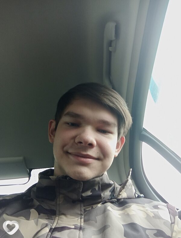 Кирилл, 20, Москве — анкета №2455300