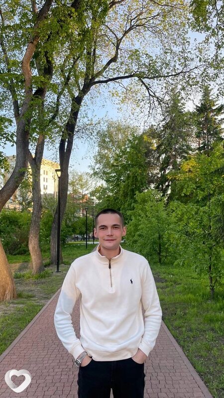 Иван, 26, Новосибирске — анкета №2455449