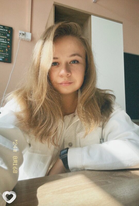 Аня, 21, Москве — анкета №2455423