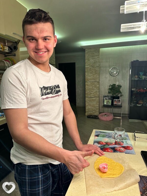 Вадим, 22, Киеве — анкета №2455717