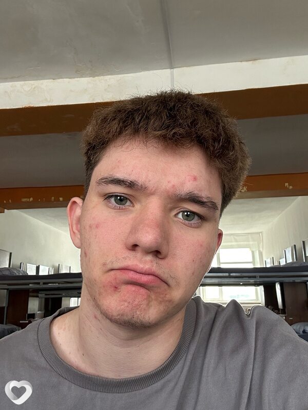 Тимур, 19, Екатеринбурге — анкета №2455723