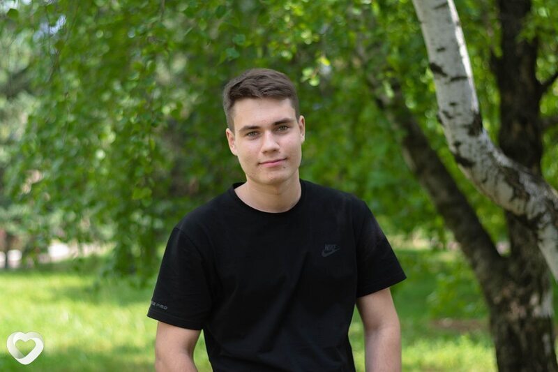 Андрей, 27, Донецке — анкета №2456036