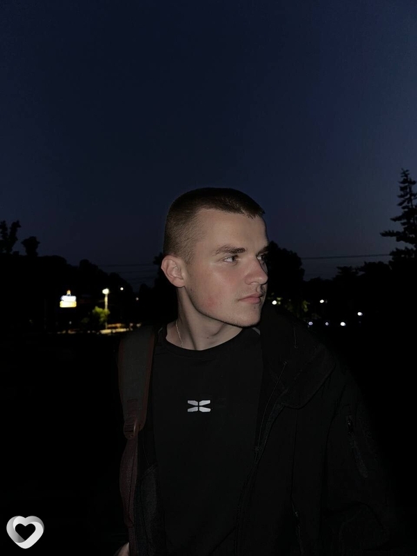 Константин, 20, Севастополе — анкета №2455819