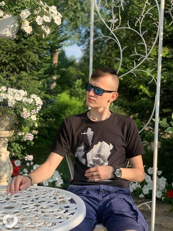 Андрей, 26, Красноярске — анкета №2456499