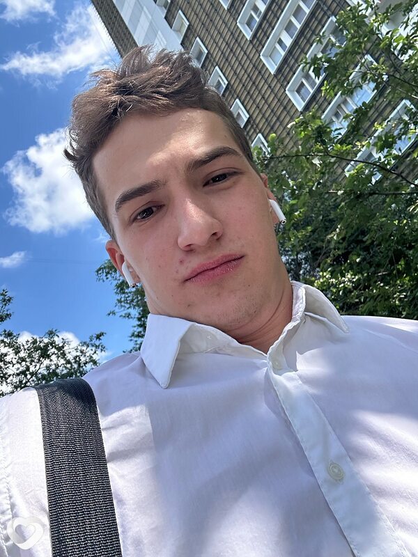 Эмиль, 22, Москве — анкета №2456652