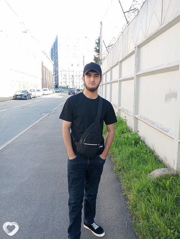 Amirjon Bozorali, 22, Санкт-Петербурге — анкета №2456544