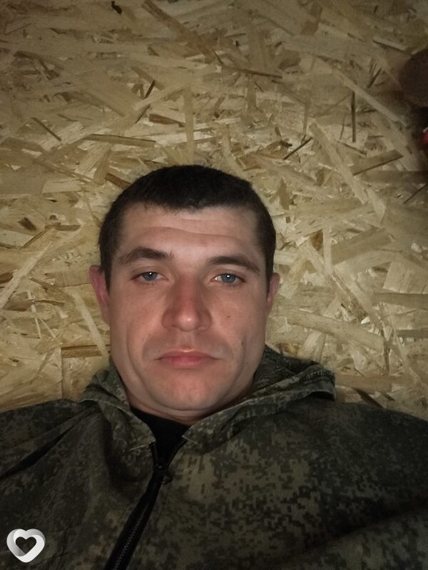 Виктор, 33, Торезе — анкета №2457106