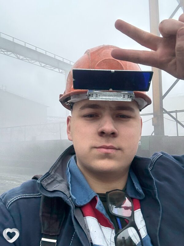 Максим, 20, Жлобине — анкета №2457277