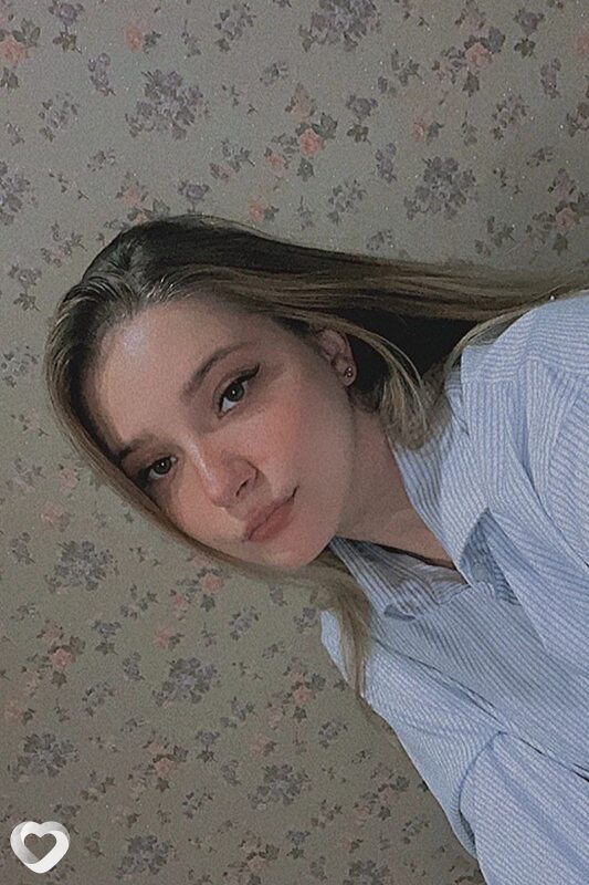 Юля, 20, Твери — анкета №2456995