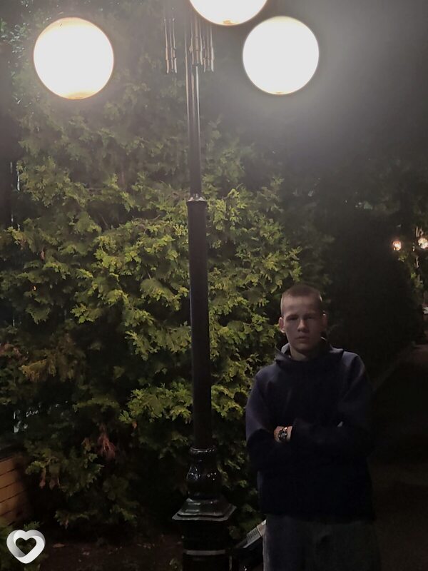 Тимур, 19, Москве — анкета №2456865