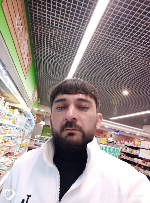 Олег, 39, Саратове — анкета №2457808