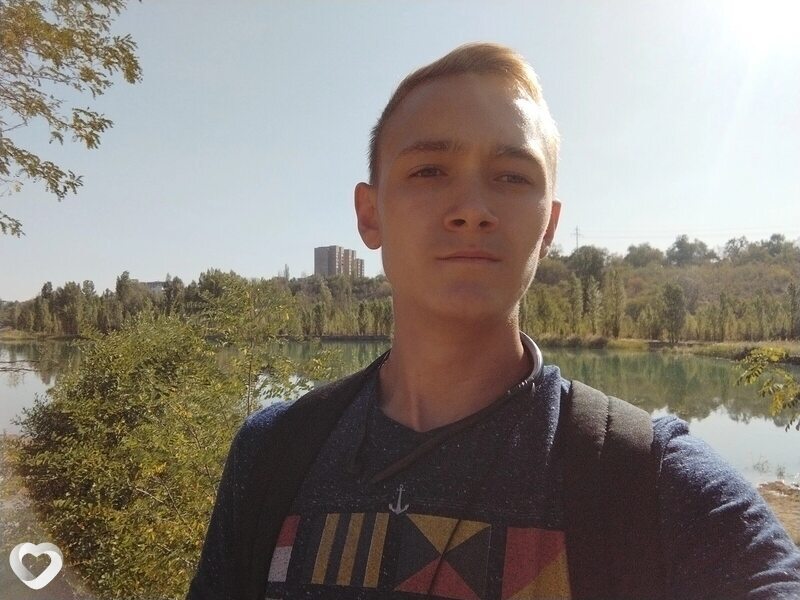 Олег, 21, Алматы — анкета №2457706