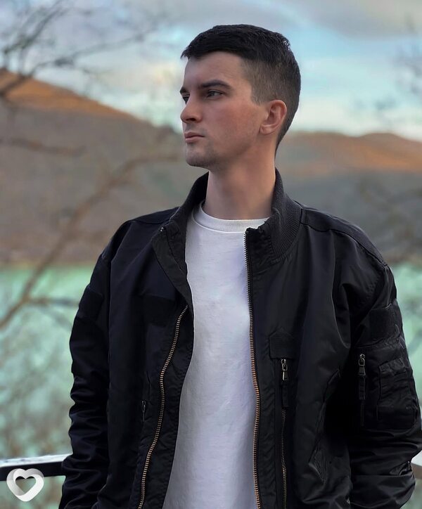Олег, 26, Новороссийске — анкета №2458109