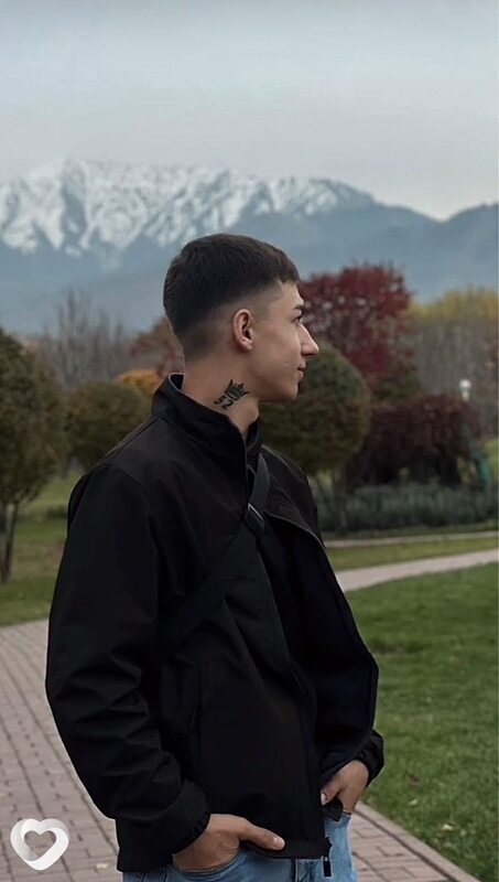 Yuriy, 21, Алматы — анкета №2457995