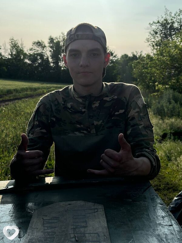 Иван, 20, Екатеринбурге — анкета №2458357