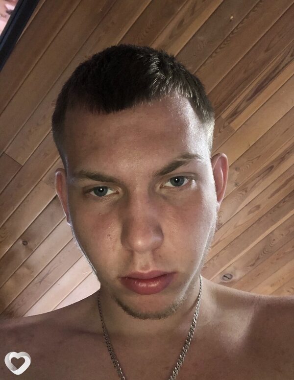 Пётр, 20, Братске — анкета №2458325