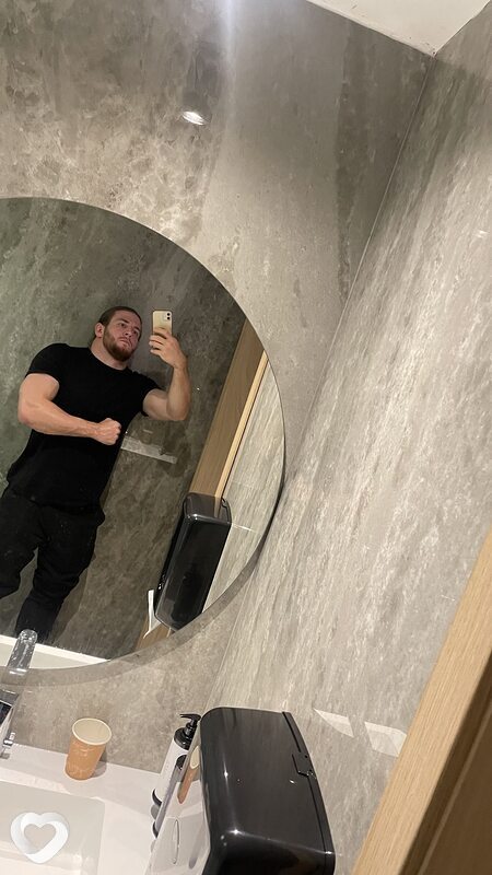 Sam, Париж