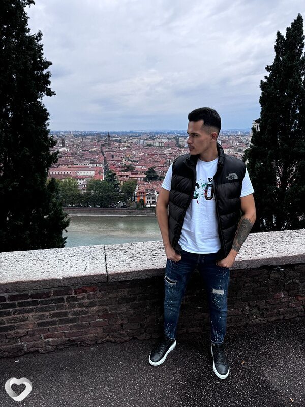 Bogdan, 23, București — анкета №2459196