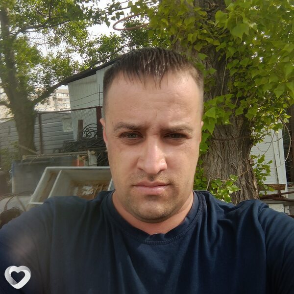 Дмитрий, 31, Луганске — анкета №2459158