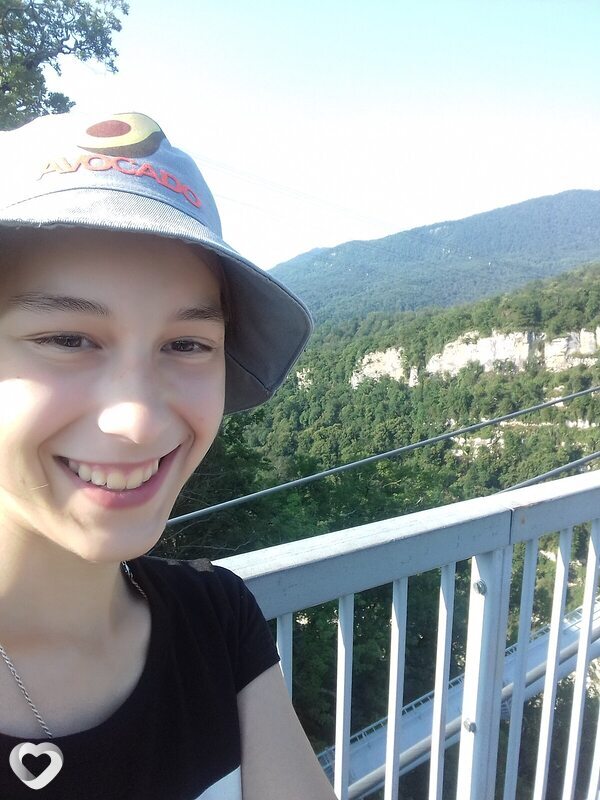 Полина, 23, Челябинске — анкета №2459160