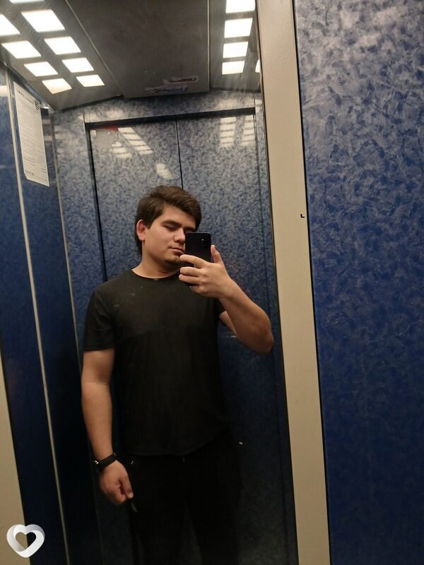 Абдуллох, 21, Ступине — анкета №2459626