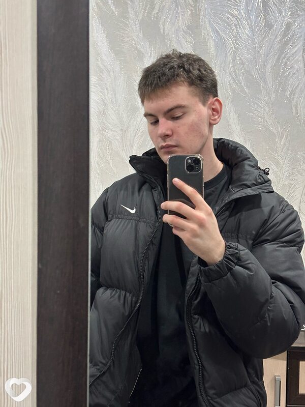Александр, 22, Красноярске — анкета №2459693