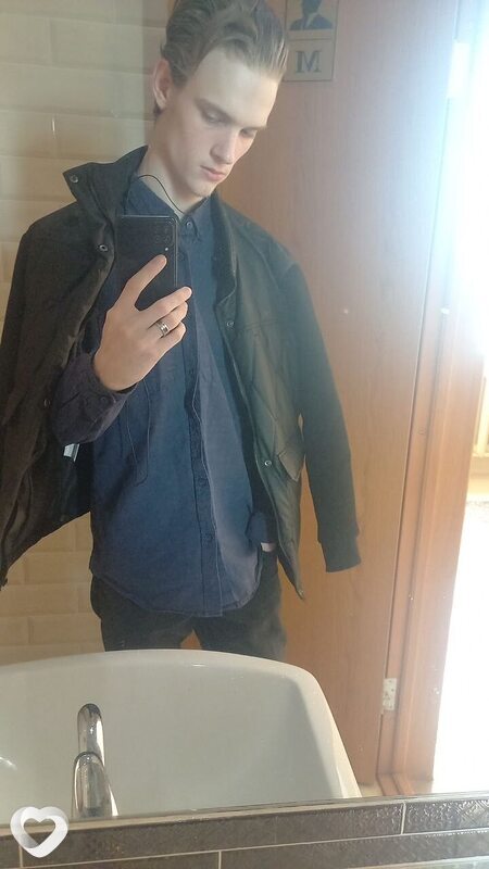 Павел, 21, Минске — анкета №2460045