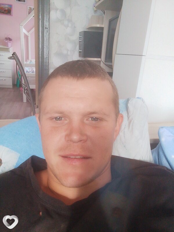 Серега, 26, Ангарске — анкета №2460050