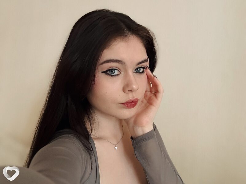 Лиза, 21, Екатеринбурге — анкета №2460319