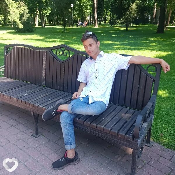 Слава, 20, Гомеле — анкета №2460423