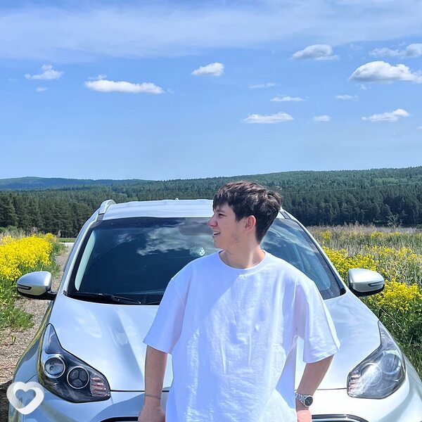 Денис, 21, Екатеринбурге — анкета №2460808