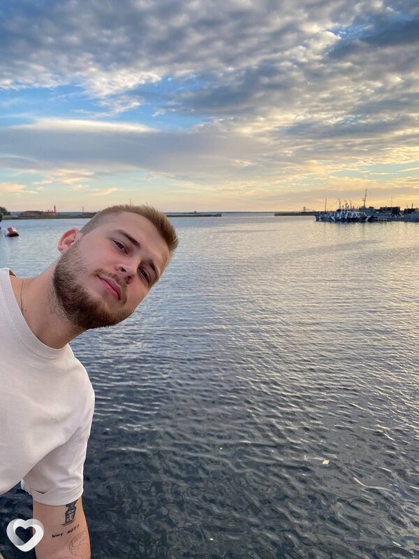 Павел, 26, Москве — анкета №2460823