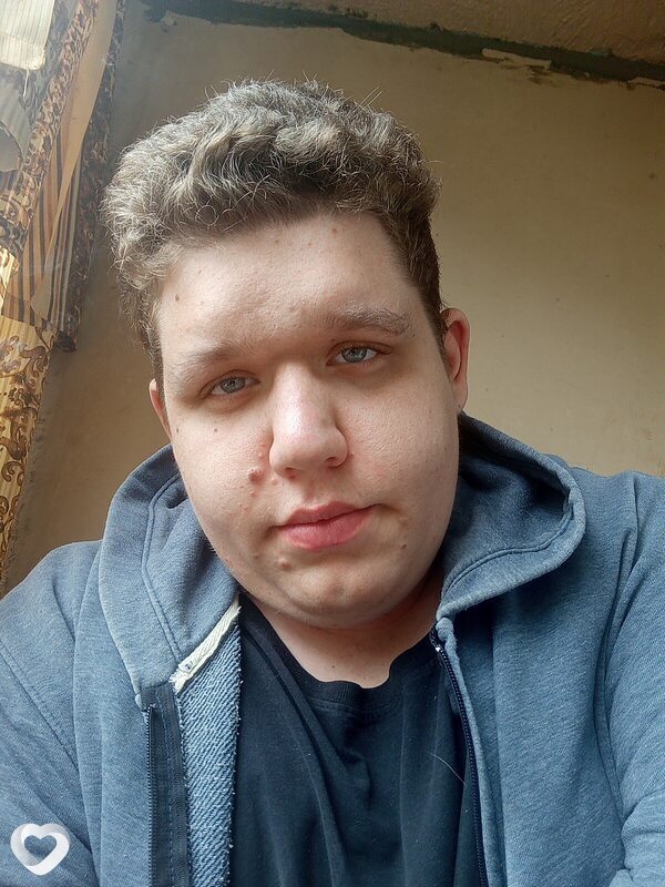 Леонид, 21, Чехове — анкета №2461360