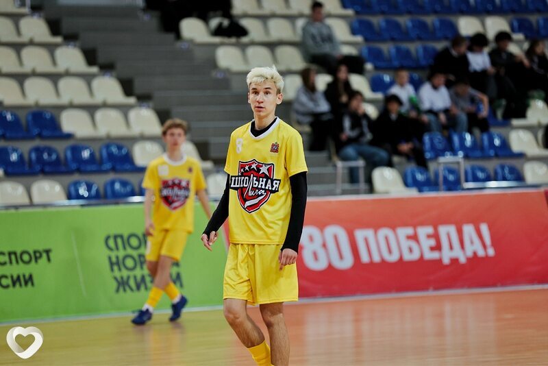 Алексей, 19, Королёв — анкета №2461392