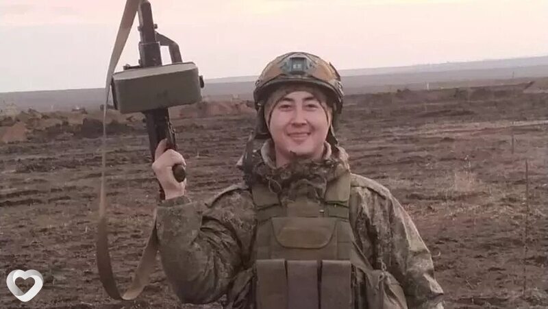 Олег, 32, Ханты-Мансийске — анкета №2461399
