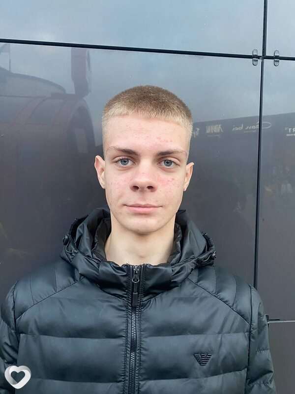 Назар, 19, Минске — анкета №2461180