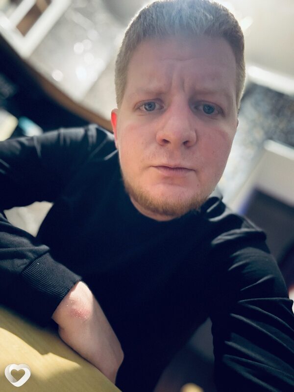 Артем, 26, Екатеринбурге — анкета №2461542