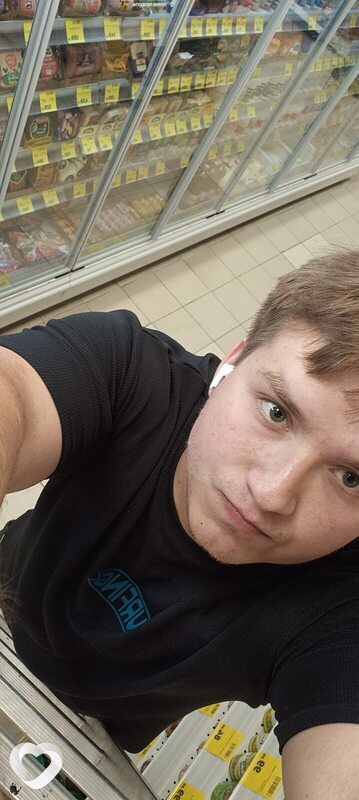 Алексей, 27, Сургуте — анкета №2462337