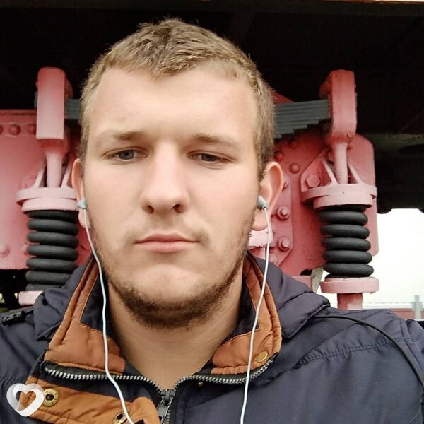 Денис, 27, Жлобине — анкета №2462672