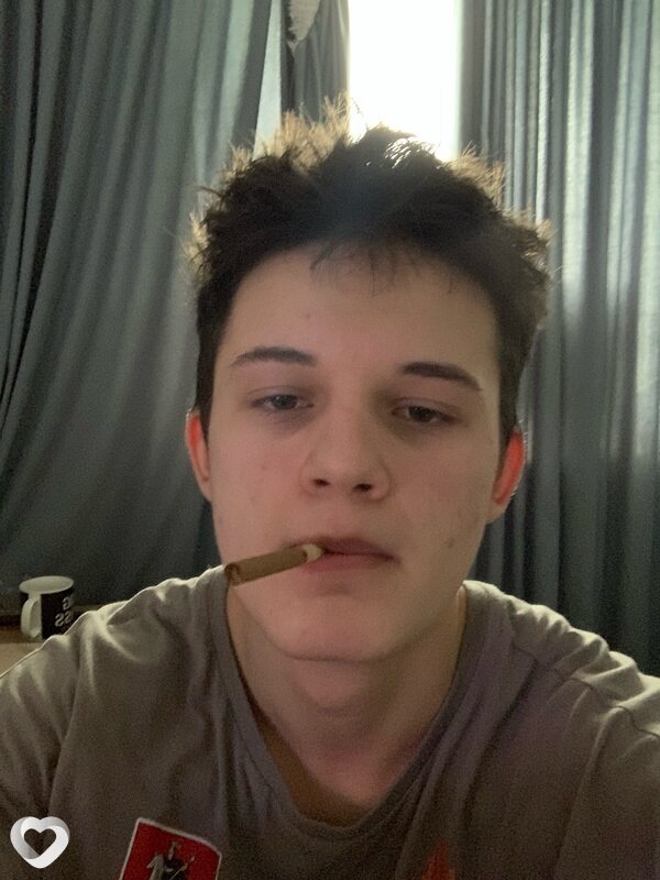 Александр, 19, Зеленоград — анкета №2463829